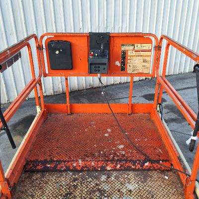 USED 2014 JLG 4069LE