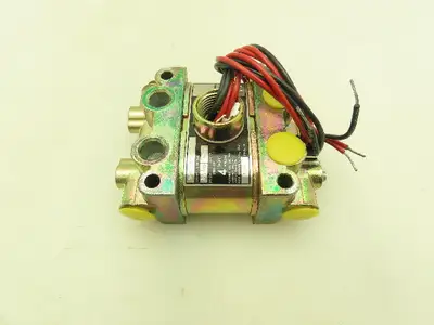 Honeywell Skinner V933DEP2075 Solenoid Valve 4-Way NC 120V 75 PSI 1/4" NPT