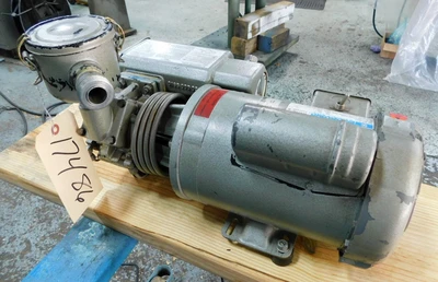 USED BUSCH VACUUM PUMP RL 0012-B001-1001