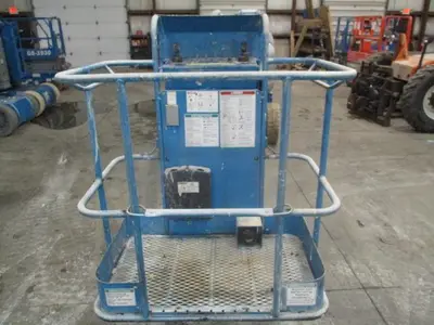 Used 2010 Genie Z40/23NRJ Scissor Lifters New York US | United Lift #1446979