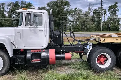 Used 1989 MACK R688ST Conventional trucks Louisiana US | Proxy Equipment #1385065