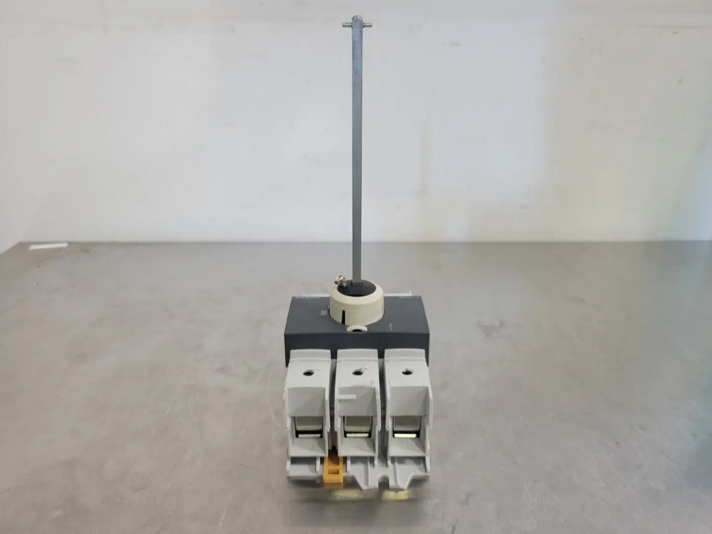 USED SOCOMEC 22013003