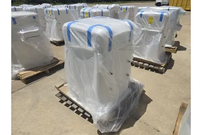 Used _UNKNOWN_ _UNKNOWN_ Skid Steer Buckets Texas US | IRS Auction #1415222
