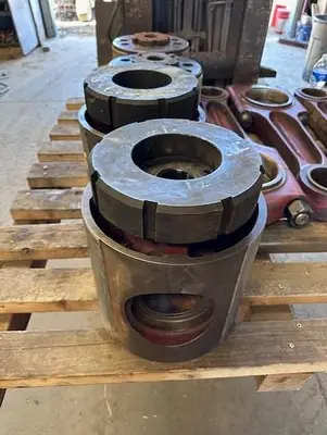 USED CLARK CMB