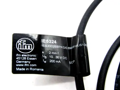 NEW IFM EFECTOR IEB3002BBPKG/0,8M/FH/US100DPS INDUCTIVE SENSOR IE5324