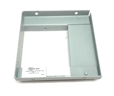 USED HOFFMAN NVENT REDUCER PLATE PAINTED WHITE 6" X 6" TO 4" X 4"