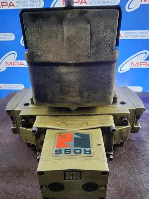 Used ROSS 3573A7151 Valves/Fittings Michigan US | Midwest Press and Automation #1318367