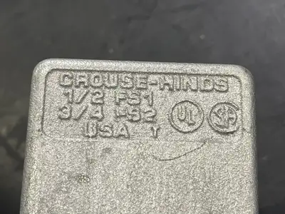 NEW CROUSE-HINDS MC21273