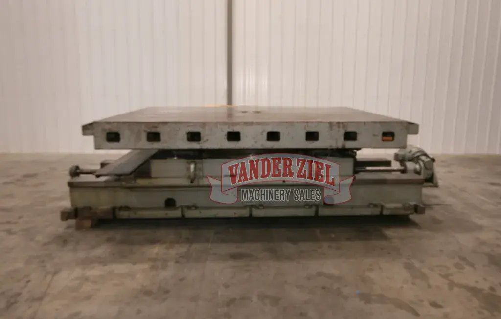 Giddings & Lewis 6' x 8' Air Lift Rotary Table