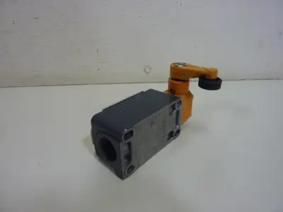 USED SIEMENS 3SE3 170-1A