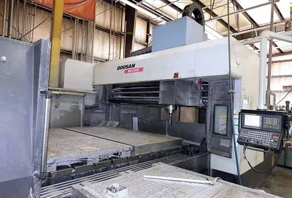 Used 2011 DOOSAN BM 2740P Gantry Machining Centers (incld. Bridge & Double Column) Illinois US | Machinery Marketing International #379068