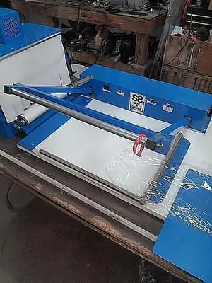 TABLETOP SHRINKWRAP SYSTEM