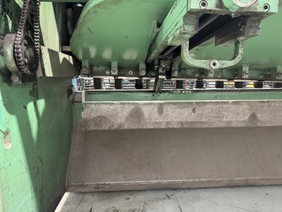 USED 2004 ACCURSHEAR 650012