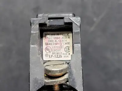 USED SQUARE D QOB120