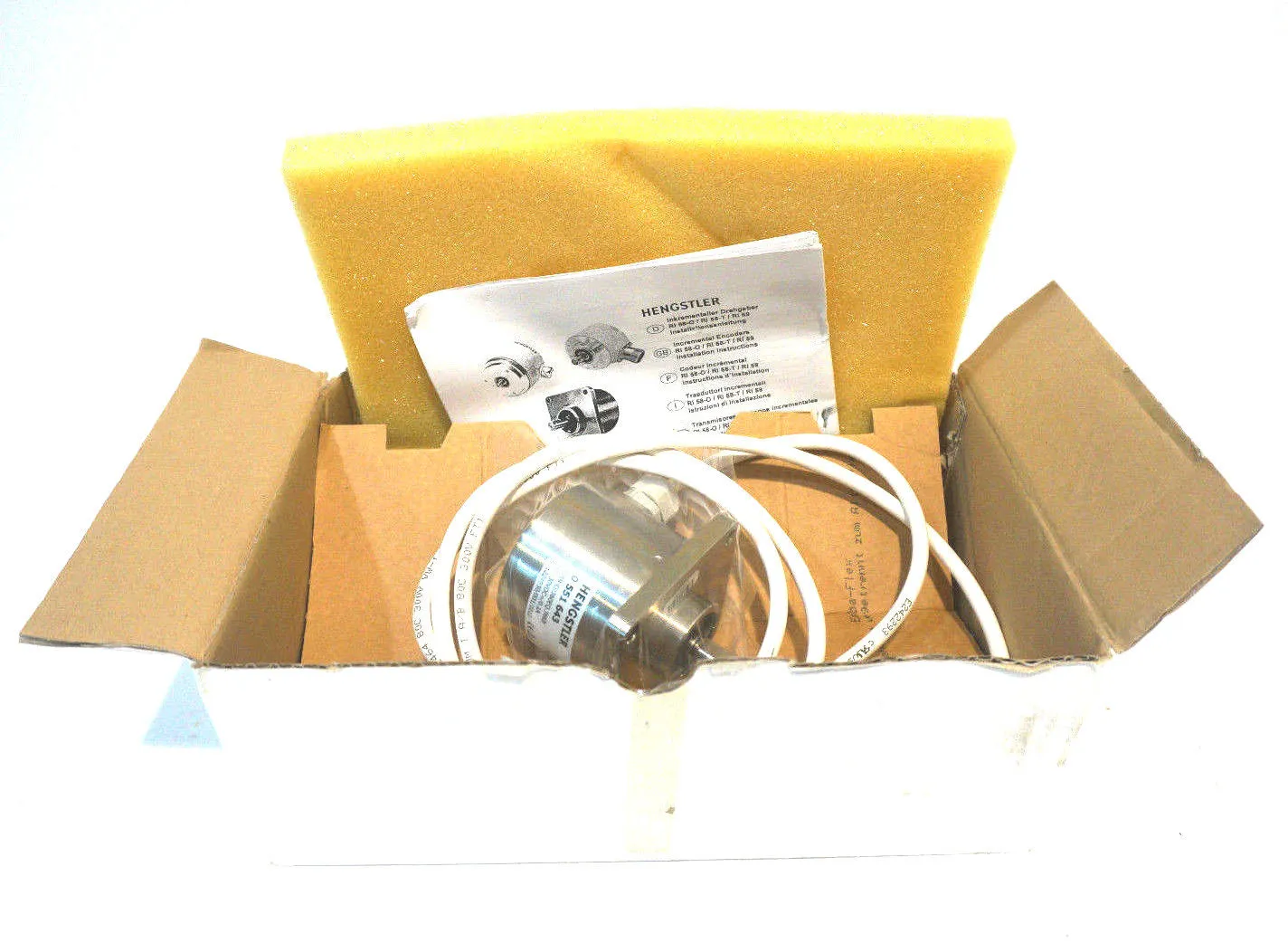 NEW HENGSTLER RI59-O/360EQ.76KB ENCODER G0551643 RI59O360EQ76KB