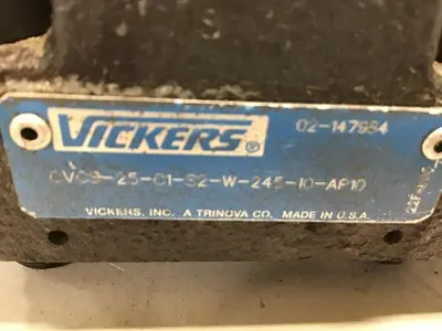 USED VICKERS DG4V-3-2AL-M-U-HL7-60