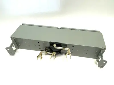 USED SQUARE D BY SCHNEIDER ELECTRIC FUSIBLE TWIN SWITCH PANELBOARD DISCONNECTOR 30A 3-POLE