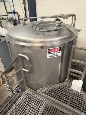 Used _UNKNOWN_ _UNKNOWN_ Brewing Equipment Indiana US | Brewhouse Equipment Group #1355069
