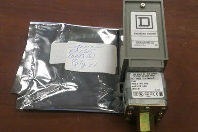 NEW Square D 47644