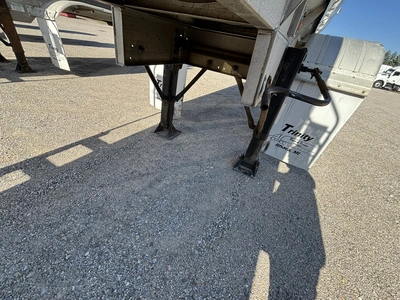 Used 2008 WALKER MILK TANKER TRAILER Liquid Supply Trailers Michigan US | Miedema Asset Management Group #1709536