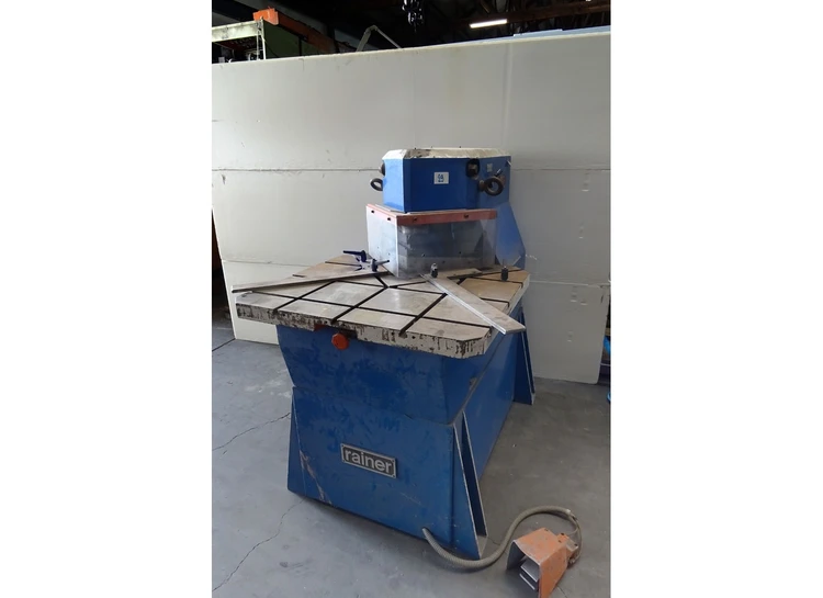 Used RAINER 250 X 6 MM (FIXED) Notching Machines | Apt International N.V #365202