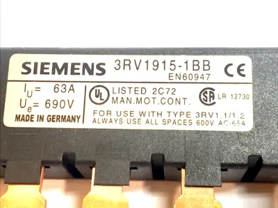 Used Siemens 3-Phase Feeder Busbar 3 Breakers LOT OF 3 Circuit Breaker Parts Michigan US | Maverick Industrial Sales #1401816