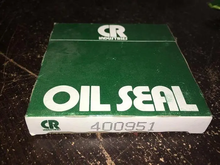 New | in-Stock CR INDUSTRIES OIL SEAL - 400951 Seals & Gaskets Pennsylvania US | East West Machinery & Drilling #1416600