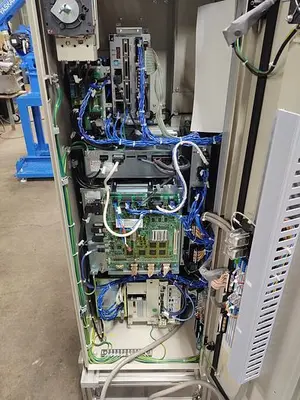 USED 2013 YASKAWA MOTOMAN MH6-10