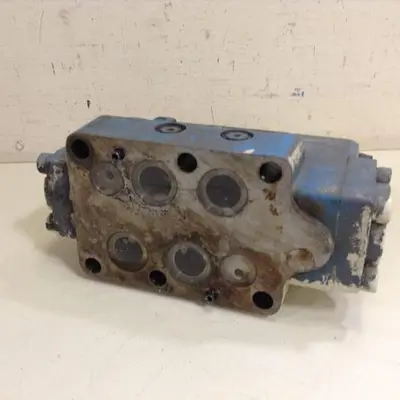 USED VICKERS DG4V-3-6C-M-U-HL7-60-B13