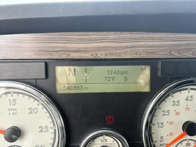 USED 2021 FREIGHTLINER CORONADO 122SD