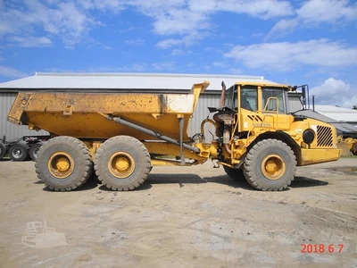 Used 2005 VOLVO A25D Articulated Dump Trucks New York US | Beck Equipment #1509299