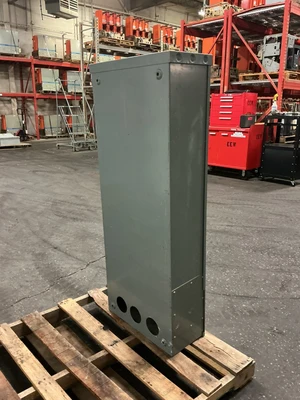 Square D _UNKNOWN_ Disconnectors & Load Switches | Equipment Recovery Corp. (7)