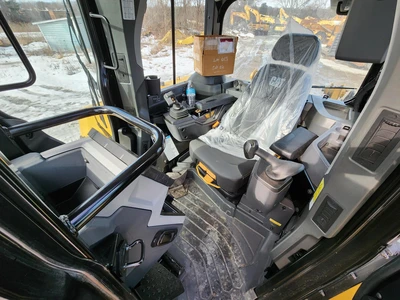 New | in-Stock 2023 CATERPILLAR D6 Crawler Dozers | Abele Tractor #1342947