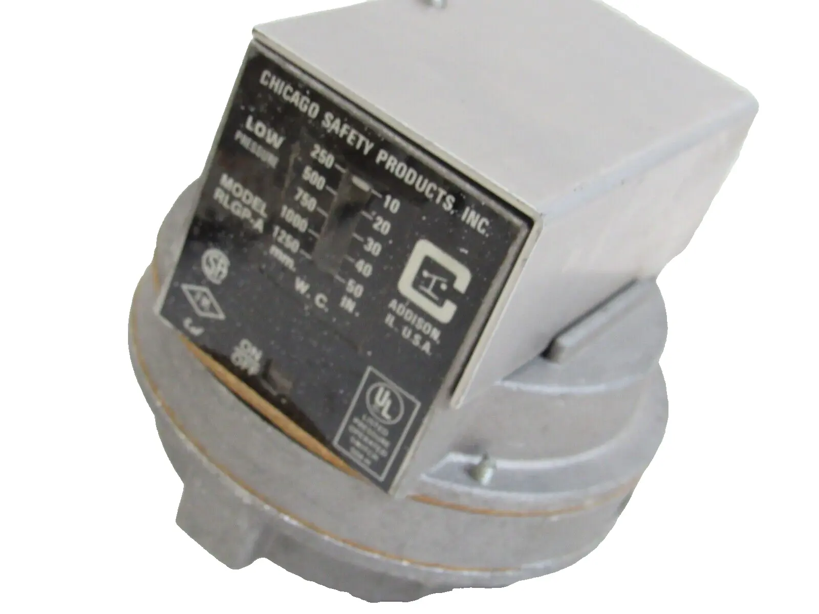 NEW CHICAGO SAFETY PRODUCTS CHICAGO SAFETY PRODUCTS PRESSURE SWITCH RLGPA