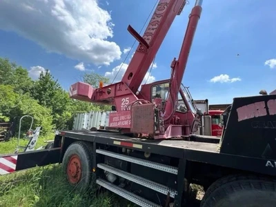 Used 1993 KRUPP KMK 2025 Rough Terrain Cranes Pennsylvania US | Proxy Equipment #1384887
