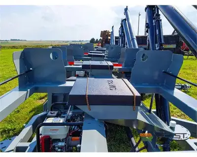 Used TRAVIS _UNKNOWN_ Seed Tenders Iowa US | Keast Enterprises #1360471