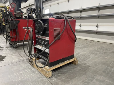 Lincoln Idealarc 250 Welder