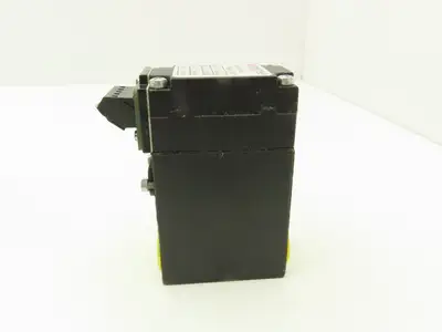 Fairchild TT8001-011011 Pressure Transducer 3-15 PSI Dual Channel Mini 2 Wire