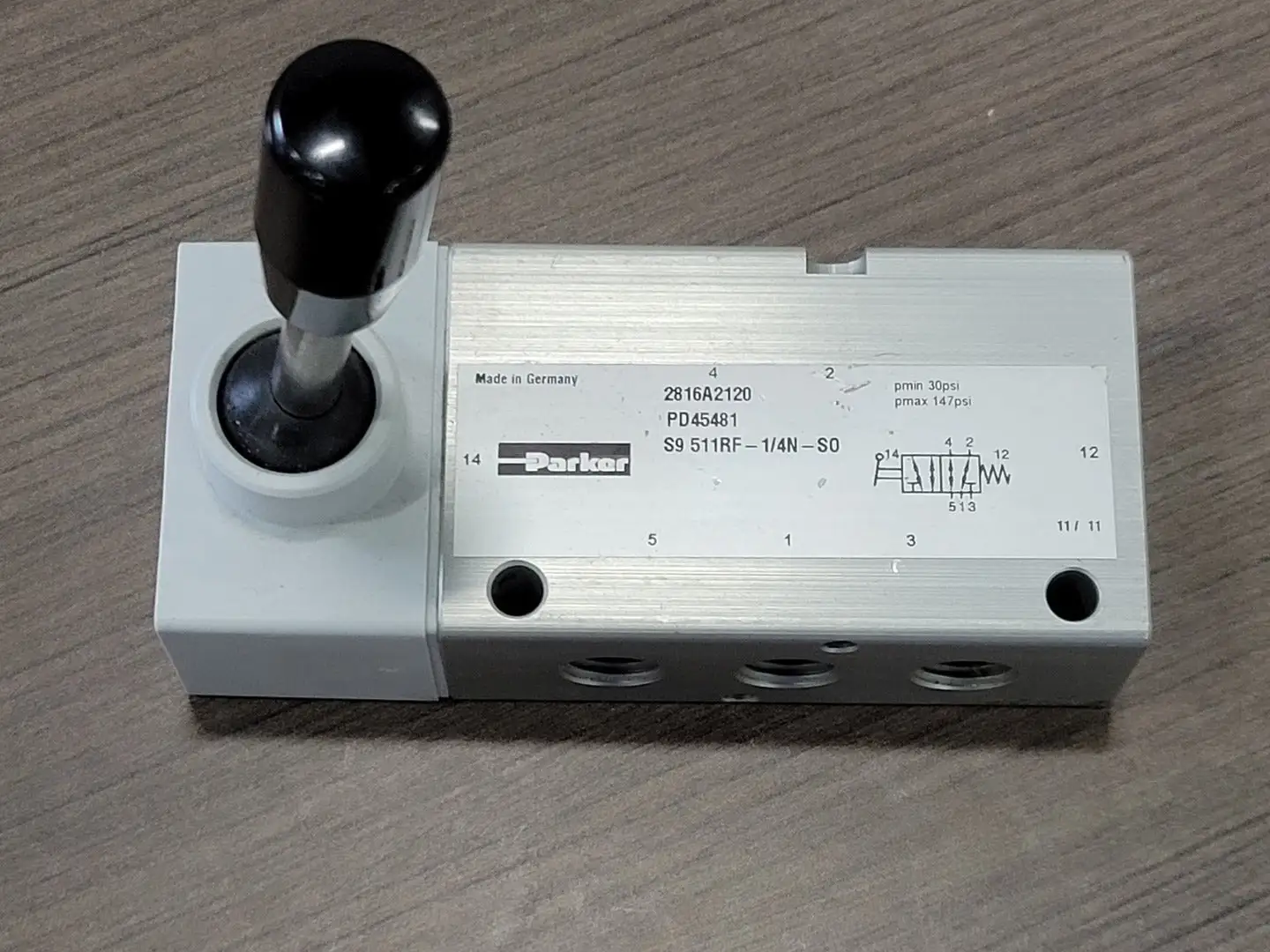 Used PARKER FILTRATION PD45481 Valves/Fittings British Columbia CA | Lenmark #257660