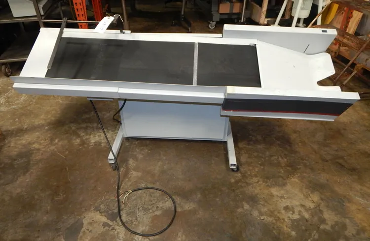 Used BELL & HOWELL 60" STANDARD Belt Conveyors New Jersey US | Champion Trading Corporation #423373