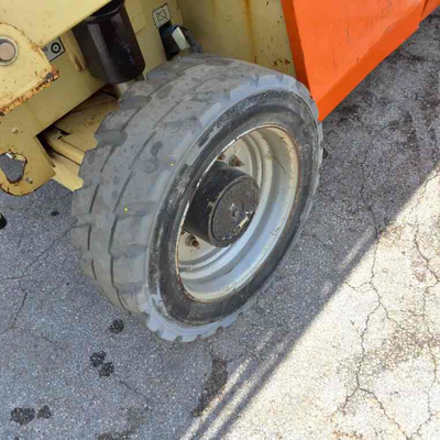 USED 2014 JLG 4069LE