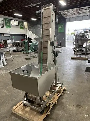 Automatic Cap Elevator
