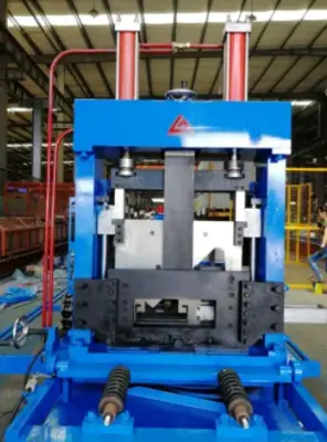 High-Speed Auto Interchangeable CZ Purlin Roll Forming Machine in Xiamen, China
