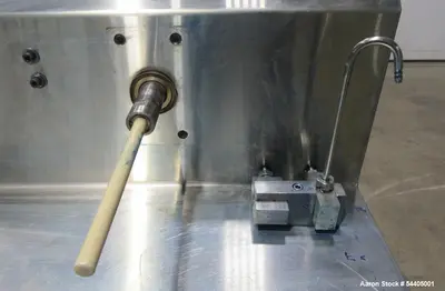 USED MICROFLUIDICS M-110EH -30