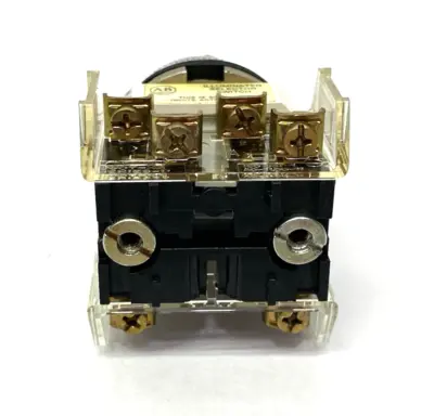 USED ALLEN-BRADLEY SER. T ILLUMINATED SELECTOR SWITCH 2-POS AMBER 24V