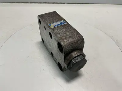 USED TOKYO KEIKI URMC-06-11-S1