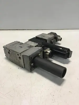 USED REXROTH Z4WE6E6821/AG24N9K4
