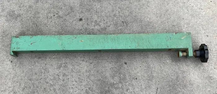 Unknown Bandsaw ? Fence ~ Fits tables 23 1/4" to  24 1/2" ~  (5686)