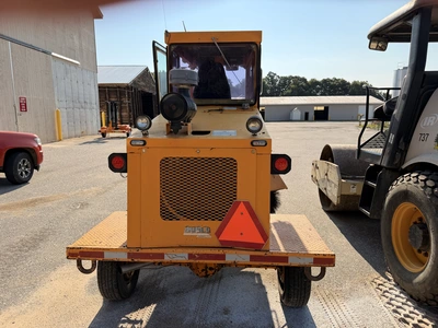 Used ROSCO RB-48 SELF-PROPELLED BROOM Street Sweeper Michigan US | Miedema Asset Management Group #1335776