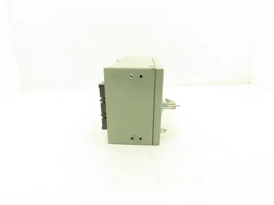 General Electric QMR261 Fusible Disconnect 30A 600vAC 3 Pole 10Hp Max 3Hp Std